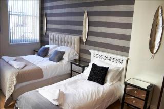 The Coral Suite - 1