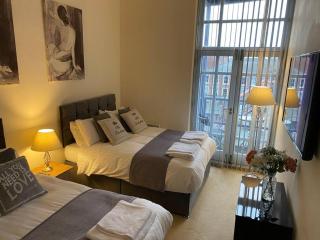 The Waterfront Suite - 0