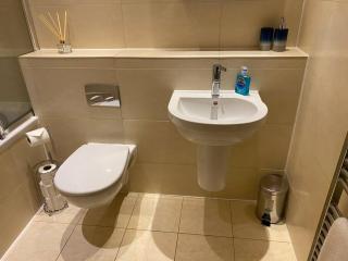 The Waterfront Suite - 3