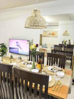 Cozy Studio with Balcony in Palawan Smart Lock, Near Airport, Netflix, Free Wifi - 6