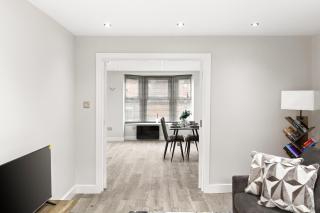 Spacious 2-floor Flat Near Weymouth Seafront - 2