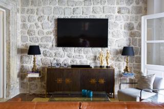 CENTRAL W APARTMENT by DuHomes - 4