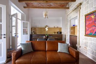 CENTRAL W APARTMENT by DuHomes - 5