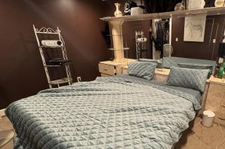 5 Bed House Sleeps 10 - Pool Garden Free Parking - 9