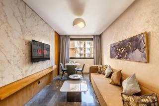 Luxury Downtown AC 2 BR WIFI Calme - 9