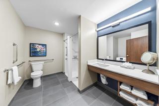 Everhome Suites Ontario - 5