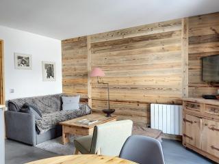 Bel appartement rénové, accès direct pistes, parking, balcon, centre à 1 km, navettes gratuites - FR-1-518-107 - 1