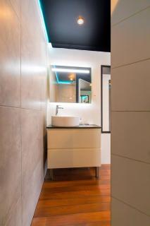 Balneo Suite Arquebuse Love appart au coeur de Dijon - 5