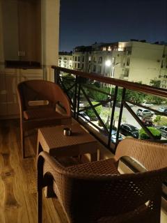 Comfy and stylish 2 bed rooms hotel apartment - 8