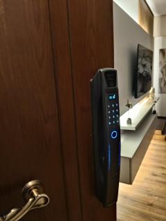 Comfy and stylish 2 bed rooms hotel apartment - 7