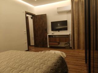 Comfy and stylish 2 bed rooms hotel apartment - 5