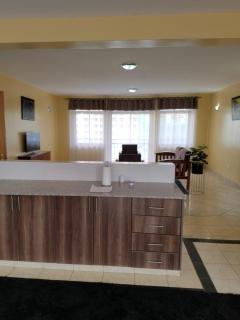 Almasi airport view apartment - 7