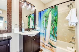 Stunning Beachfront Dog Friendly Sleeps 8 - 0