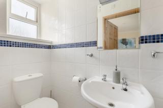 Central Newquay close to beach - 4