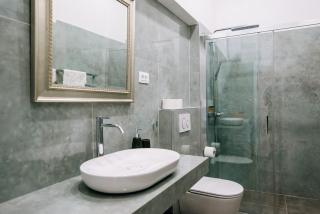 CENTRAL W APARTMENT by DuHomes - 4