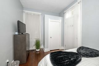 Queen City Suites - For 7 - 6