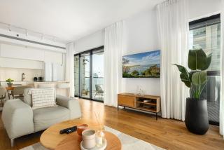 O&O Group- Stylish 3BR Family Retreat - 1