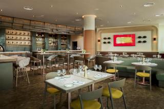 Radisson RED London Twickenham - 2