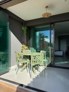 Flat Piscina Privativa à Beira Mar - 9