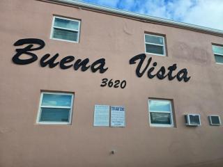 Buena Vista 22 - 4