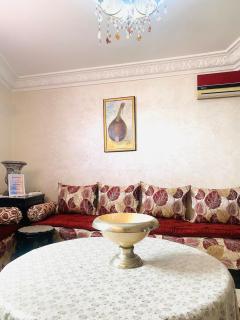 Charment appartement Au centre ville, internet Fibre, canal plus, chaînes internationales - 7