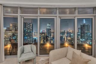 GuestReady - High-Floor 2BR | Canal and City View - 8