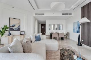 GuestReady - High-Floor 2BR | Canal and City View - 1