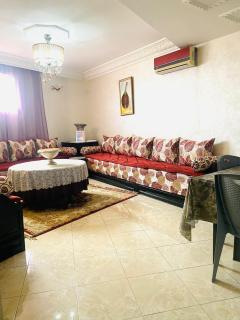 Charment appartement Au centre ville, internet Fibre, canal plus, chaînes internationales - 2