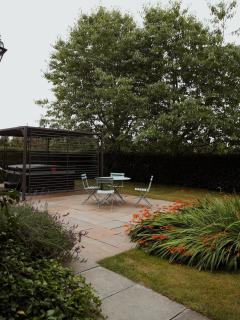 Avenue Cottage with Hot Tub - 5