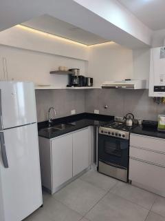 Cómodo depto con balcón y cochera en SMA - 1