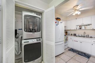 Diplomat 330-13 - 1