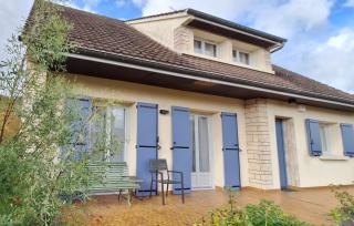 Les Glycines - Maison avec bel extérieur - 9