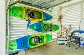 Dream Canal Front Firepit Kayking & Fishing - 4