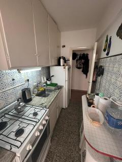 Departamento con balcón a dos cuadras de la playa - 1