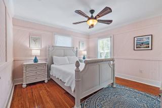 Secret Garden Hideaway l Walk to DNTN l Sleeps 8 - 6