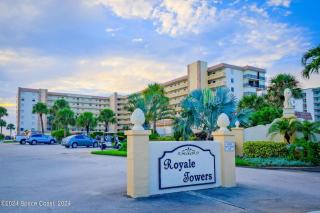 Royale Towers B105 - 9