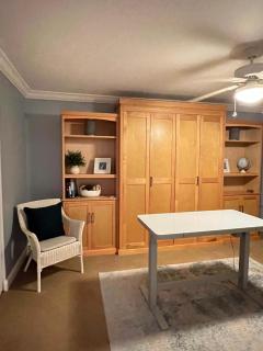 Royale Towers B105 - 5