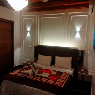 Queen of the Nile - 4