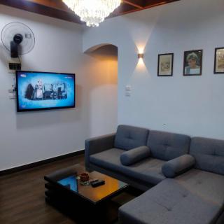 Queen of the Nile - 5