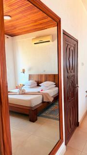 Coconut Grove Beach Resort - 2