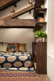 The Attic De Luna Hoan Kiem Old Quarter Hanoi - 8