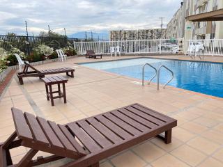 Loft Moderno con aire , con piscina T12 - 1