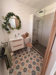 Joli Studio vue Mer avec Piscine - 2