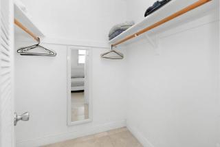 Oceanfront corner unit - Hollywood - 7