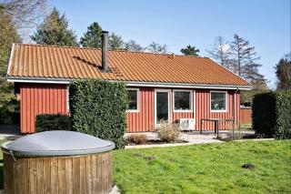 Summer house in a fun area - Kisserup - 1