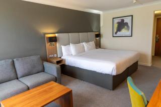 Holiday Inn Newcastle Gosforth Park by IHG - 3