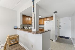 6206 Courtyard Villa 2nd Fl S - 6