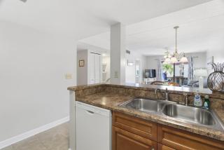 6206 Courtyard Villa 2nd Fl S - 5