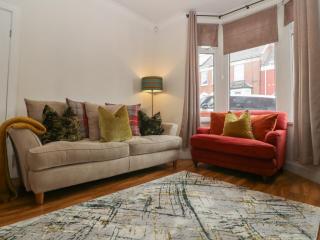 Lush House - 7