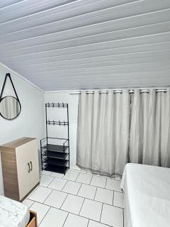 Sobrado Impecável com Churrasqueira - 1